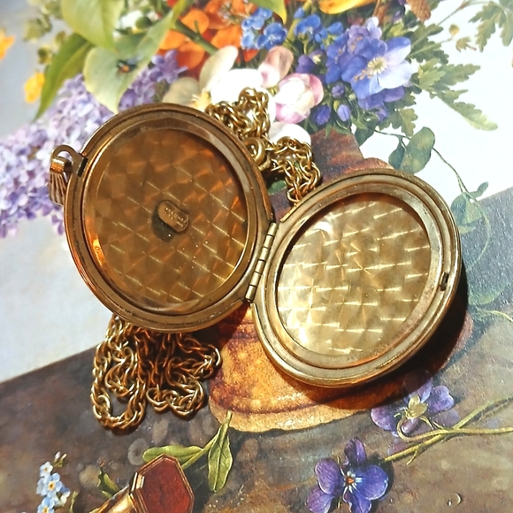 Antique WINARD 1/20th 12K GF Locket Necklace - Picture 4 of 7